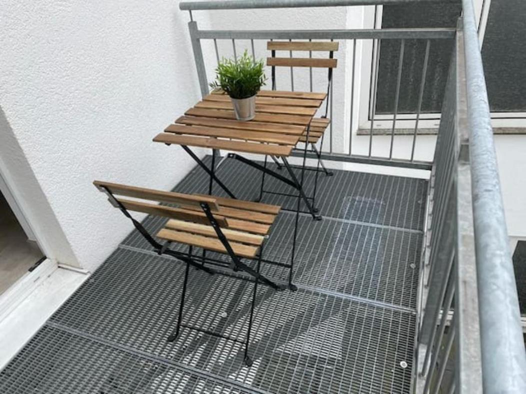 Sunset - Du, Deine Truppe Und Eine Einzigartige Stadt - Cologne Exterior photo